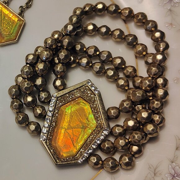 Vtg Iridescent Dragons Breath Yellow Golden Lucite Statement Necklace & Bracelet - Picture 3 of 6